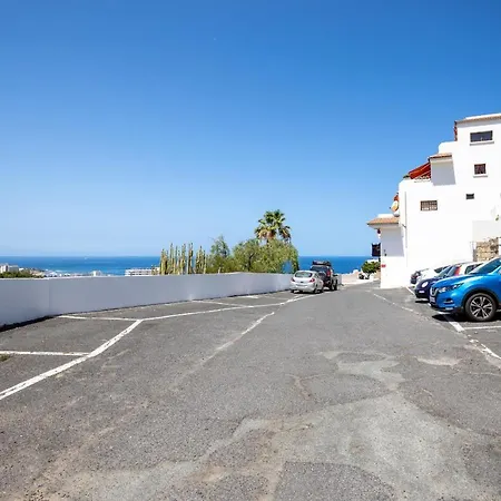 Ocean And Siam Park View Apartament